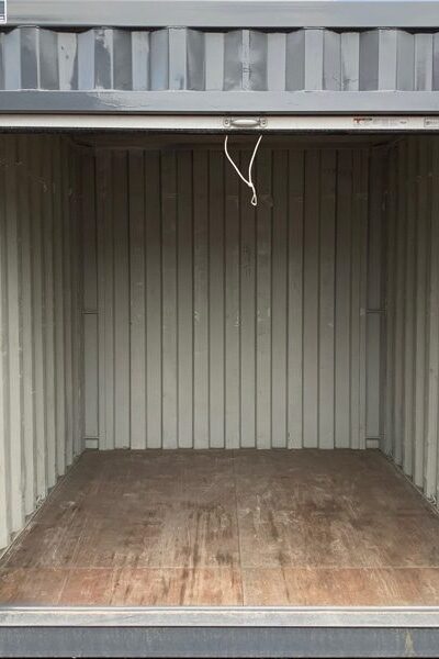 10ft With Roll up door