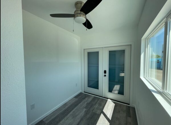 40 FT Shipping Container Home - Image 5
