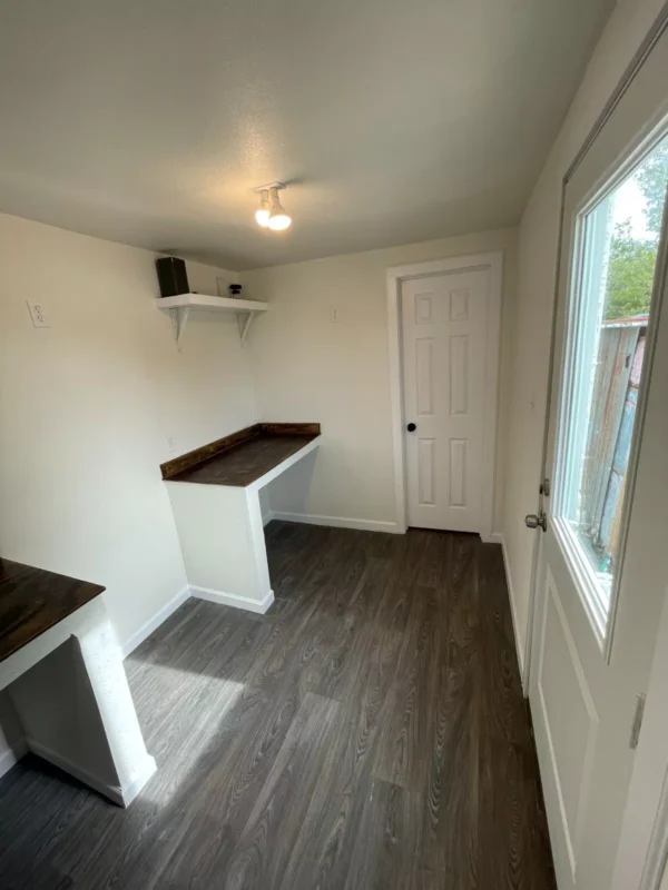 20x8 Mobile Office Trailer – 160 Sqft with Bath & Living Quarters - Image 10